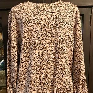 - NWT Croft & Barrow Long Sleeve Top, (Lrg)